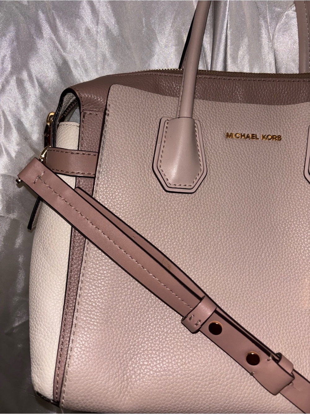 Michael Kors Tri colored pink and cream shoulder bag - Picture 3 of 7